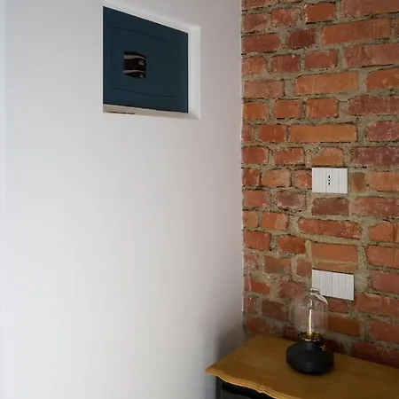 Ross Quadrell - شقة