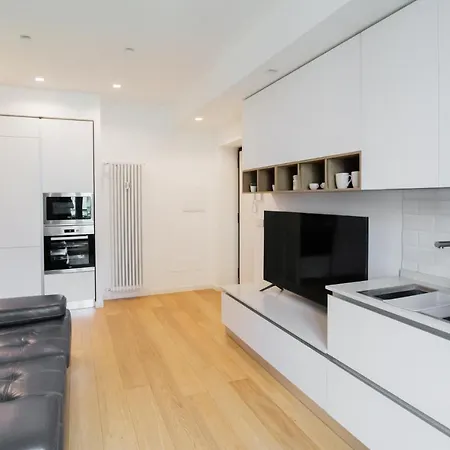 Ross Quadrell - Milánó